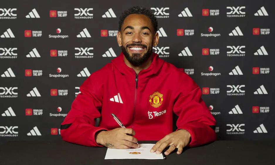 Manchester United: Cuộc đua khốc liệt với thời gian và những thách thức phía trước